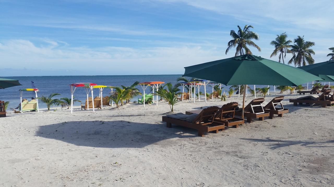Royal Caribbean Resort San Pedro  Eksteriør billede